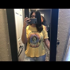 American Eagle greatful dead band tee